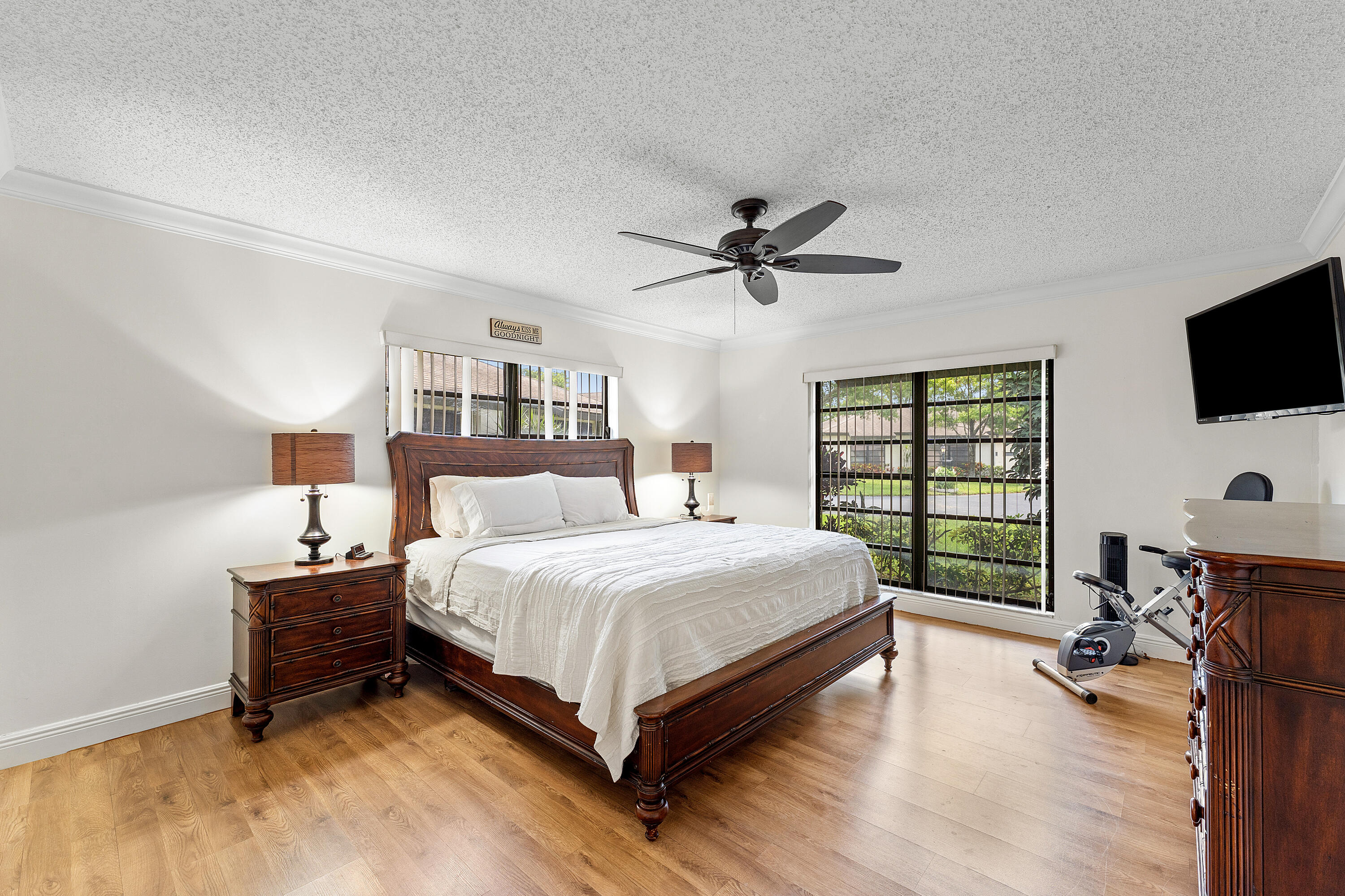 4863 Hawkwood Road, Unit B Boynton Beach, FL 33436 - Photo 8 of 16 Primary Bedroom