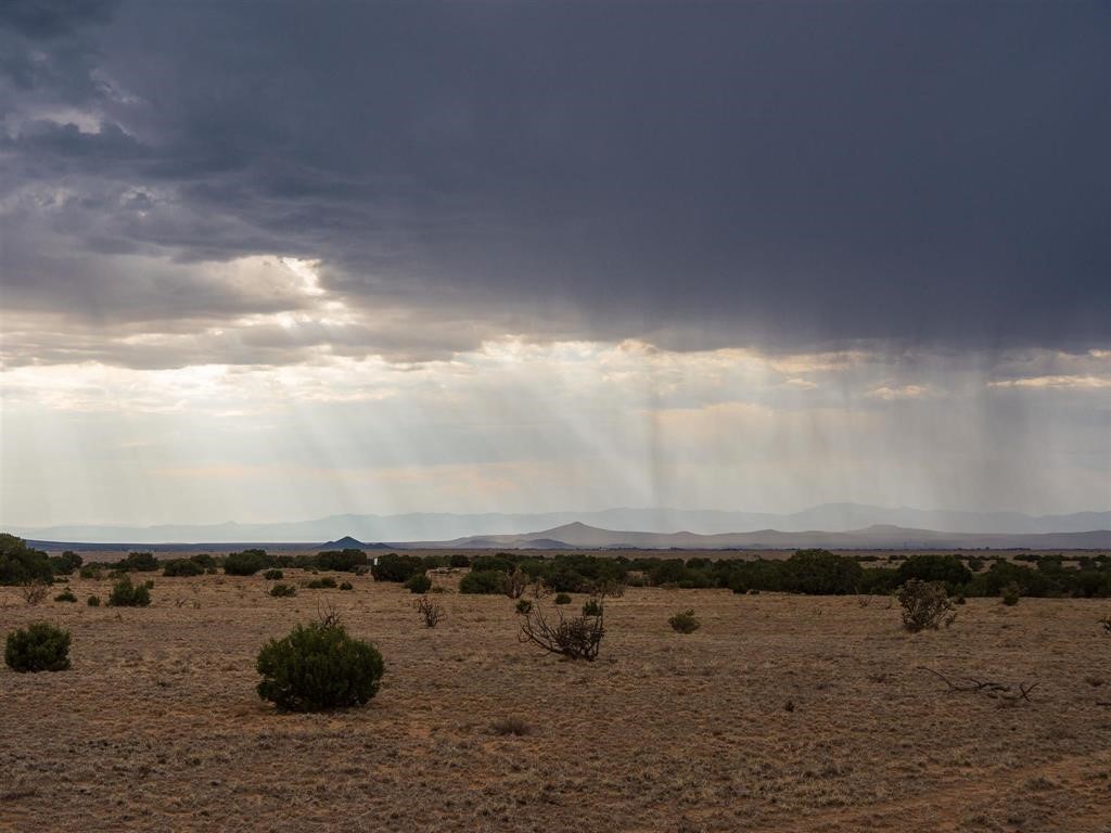 345 New Moon Overlook Road Lamy, NM 87540 - Photo 7 of 13