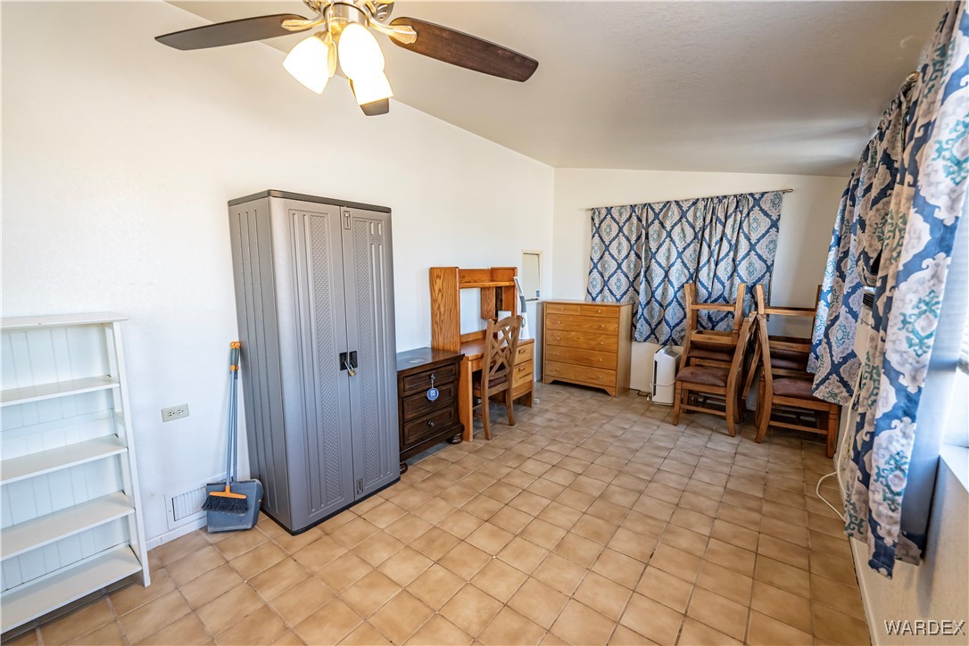 3035 McConnico Road Golden Valley, AZ 86413 - Photo 30 of 50 Bonus Room