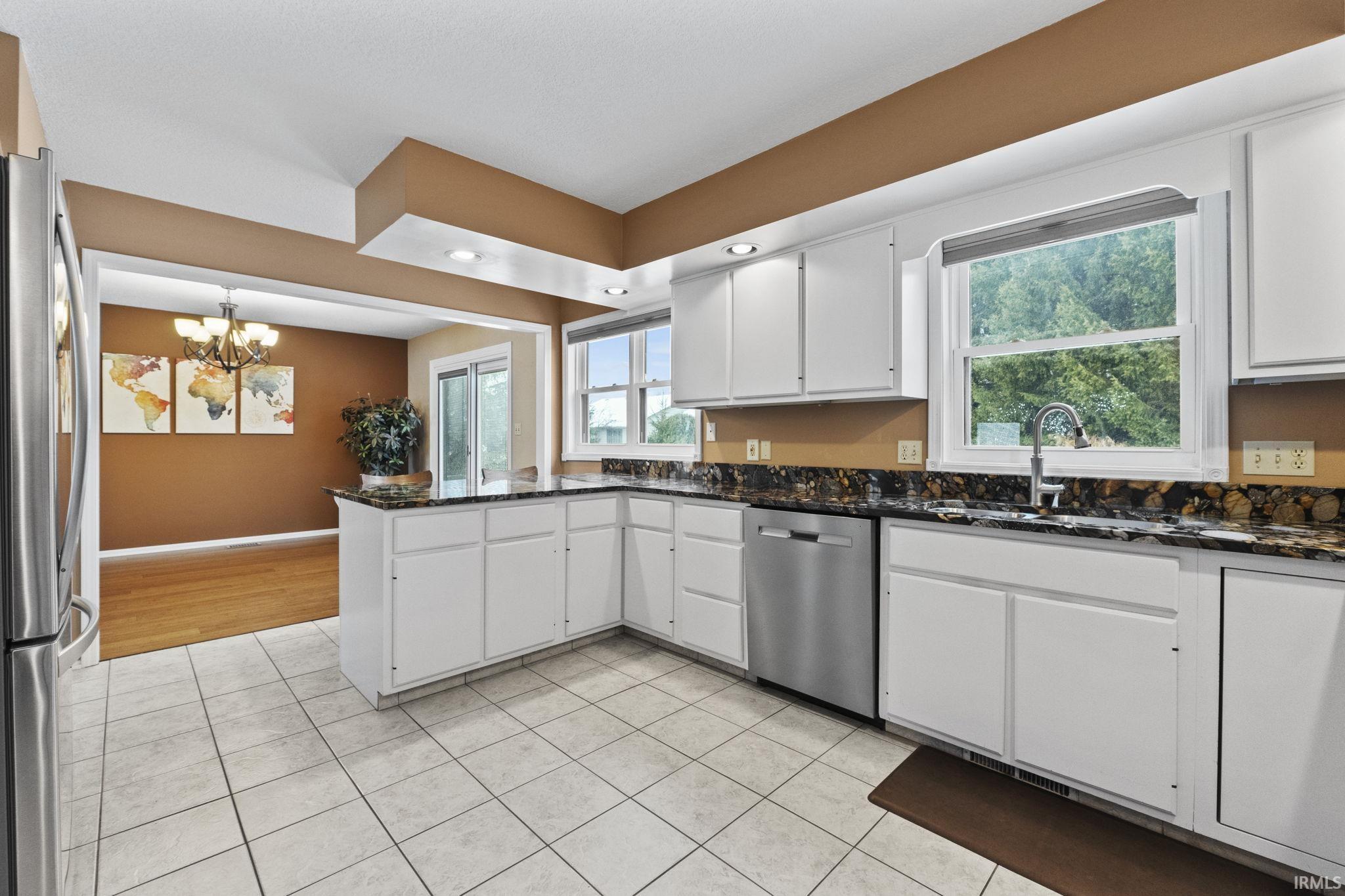 10725 Pine Mills Road Fort Wayne, IN 46845 - Photo 13 of 33