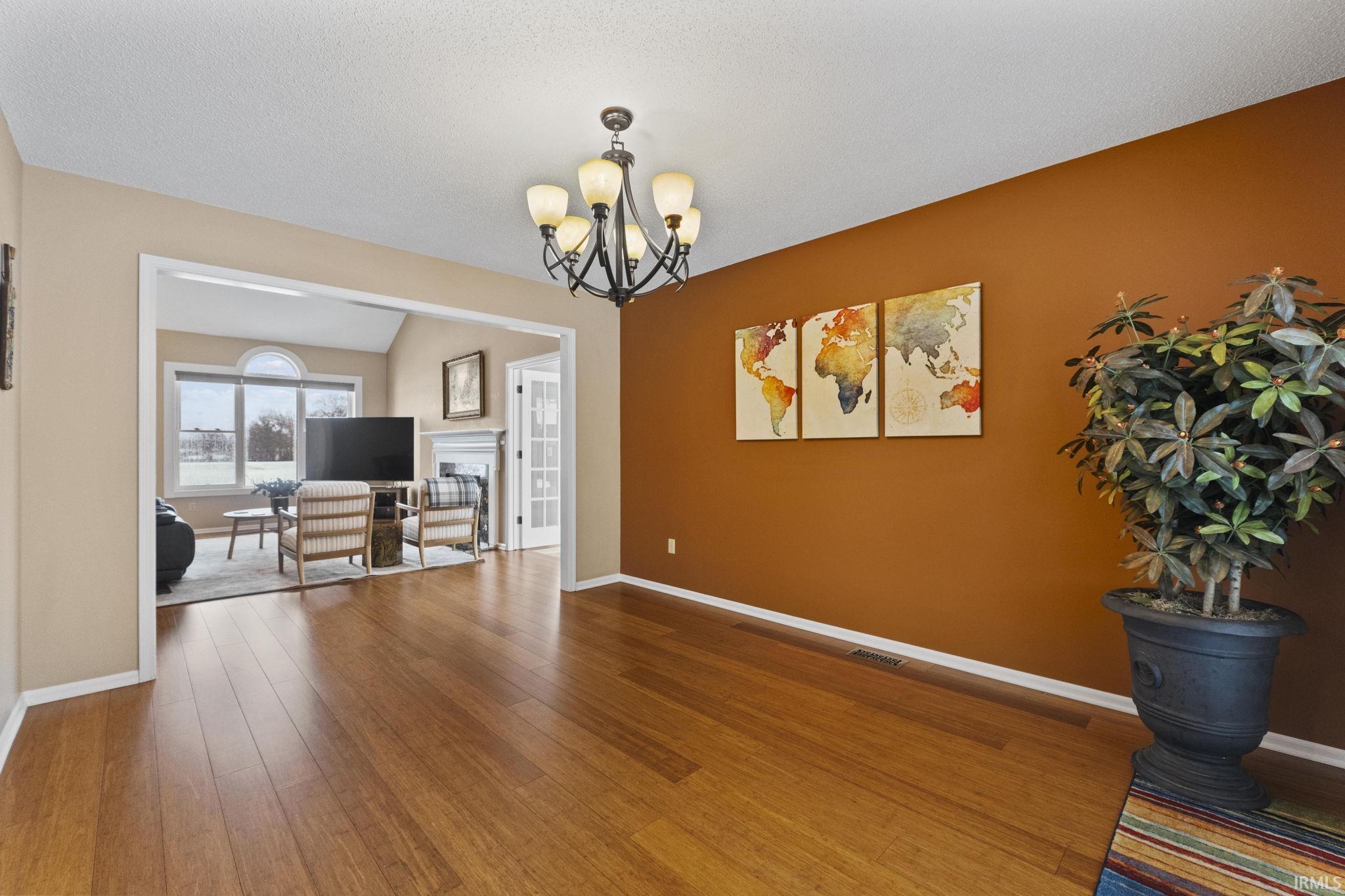 10725 Pine Mills Road Fort Wayne, IN 46845 - Photo 16 of 33