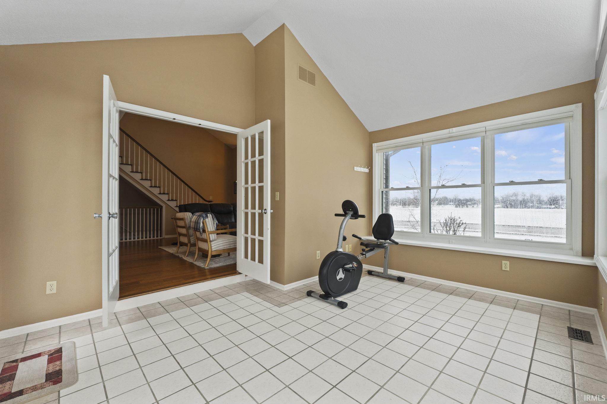10725 Pine Mills Road Fort Wayne, IN 46845 - Photo 7 of 33