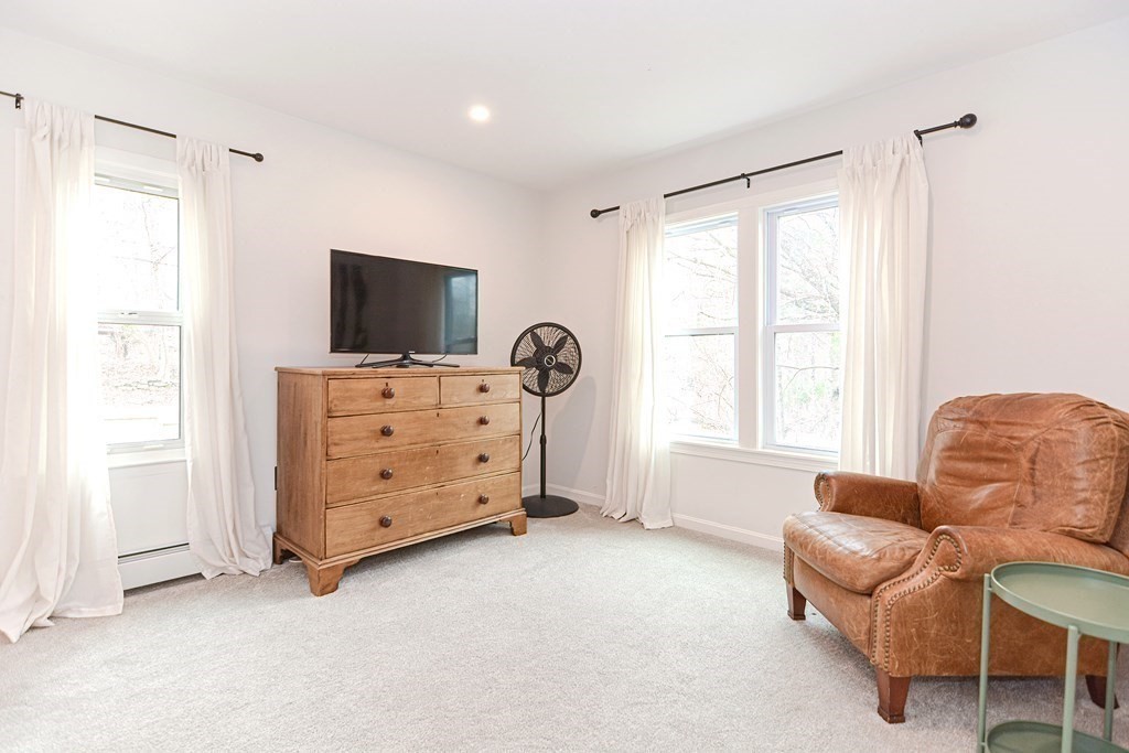 126 Fowler Road Northbridge, MA 01534 - Photo 15 of 39