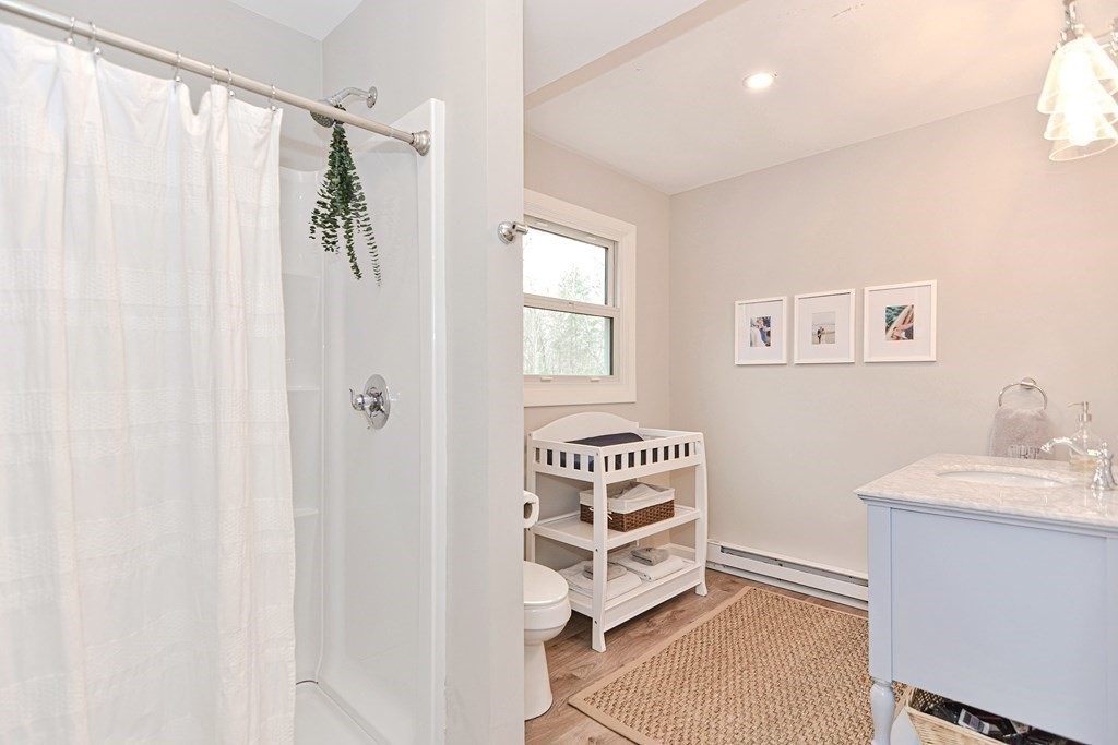 126 Fowler Road Northbridge, MA 01534 - Photo 17 of 39