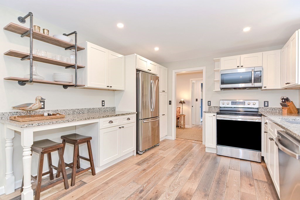 126 Fowler Road Northbridge, MA 01534 - Photo 2 of 39