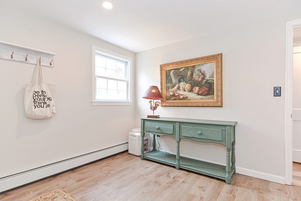 126 Fowler Road Northbridge, MA 01534 - Photo 21 of 39