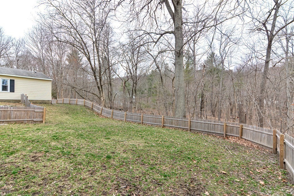 126 Fowler Road Northbridge, MA 01534 - Photo 36 of 39