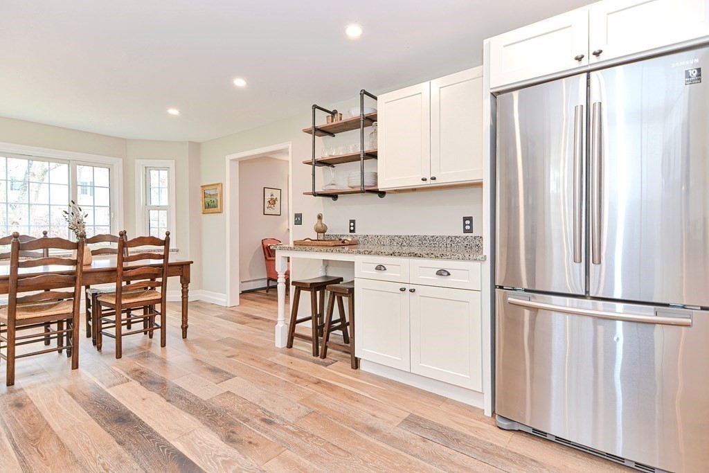 126 Fowler Road Northbridge, MA 01534 - Photo 4 of 39