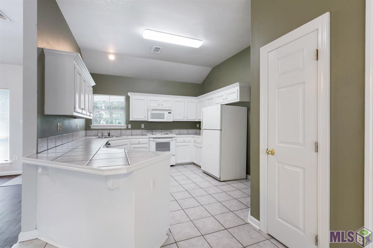 263 Springhaven Drive Baton Rouge, LA 70810 - Photo 8 of 28