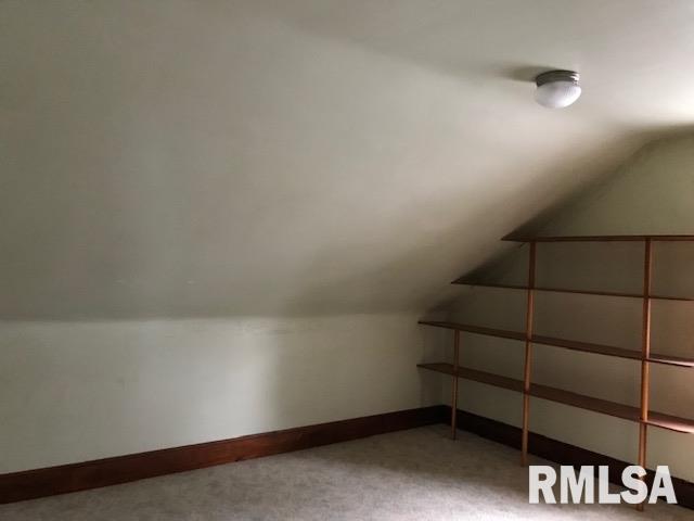 265 20th Place Clinton, IA 52732 - Photo 10 of 15 Gallery Image 10