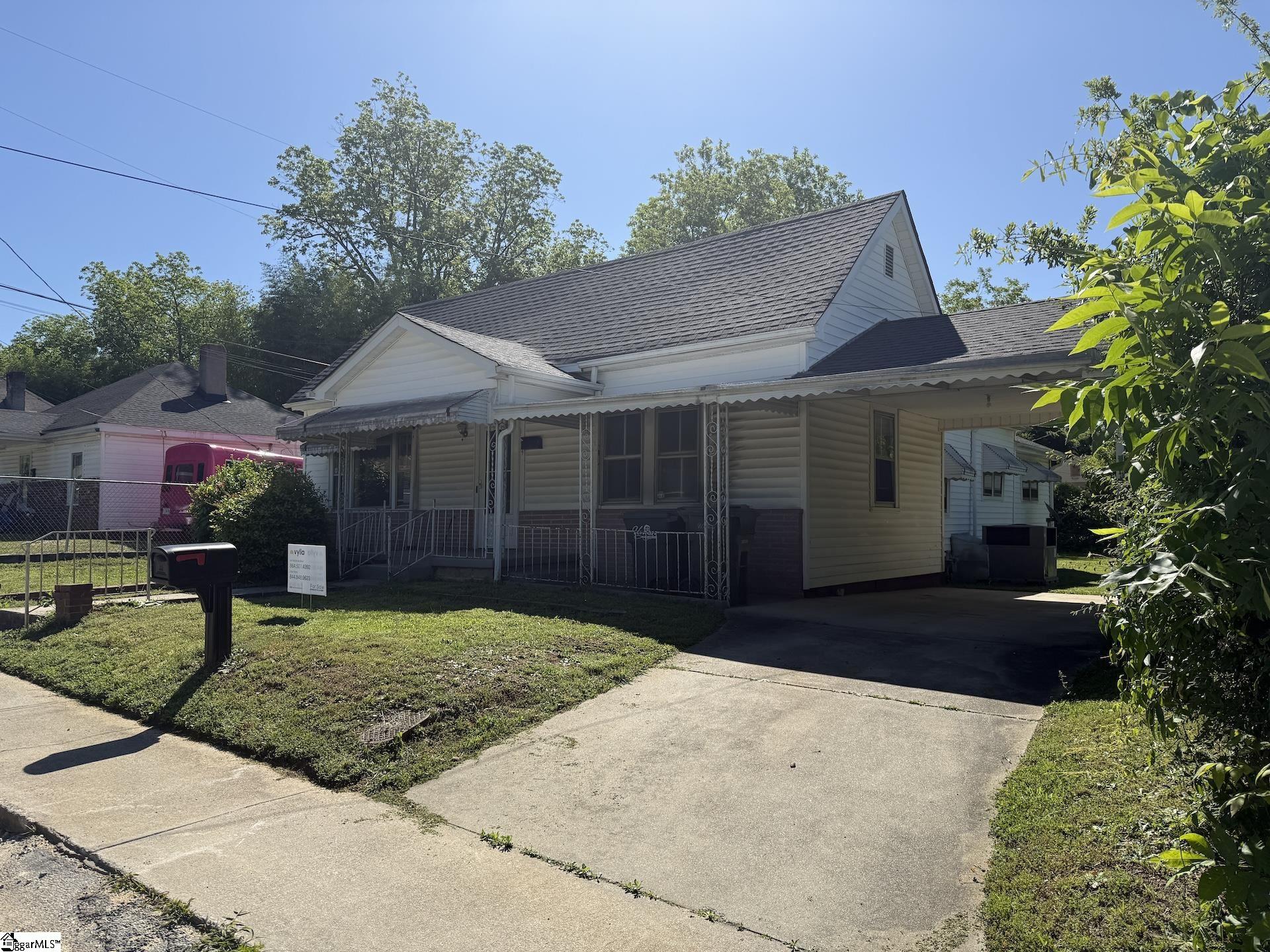 209 O'Shields Street Union, SC 29379 - Photo 2 of 7