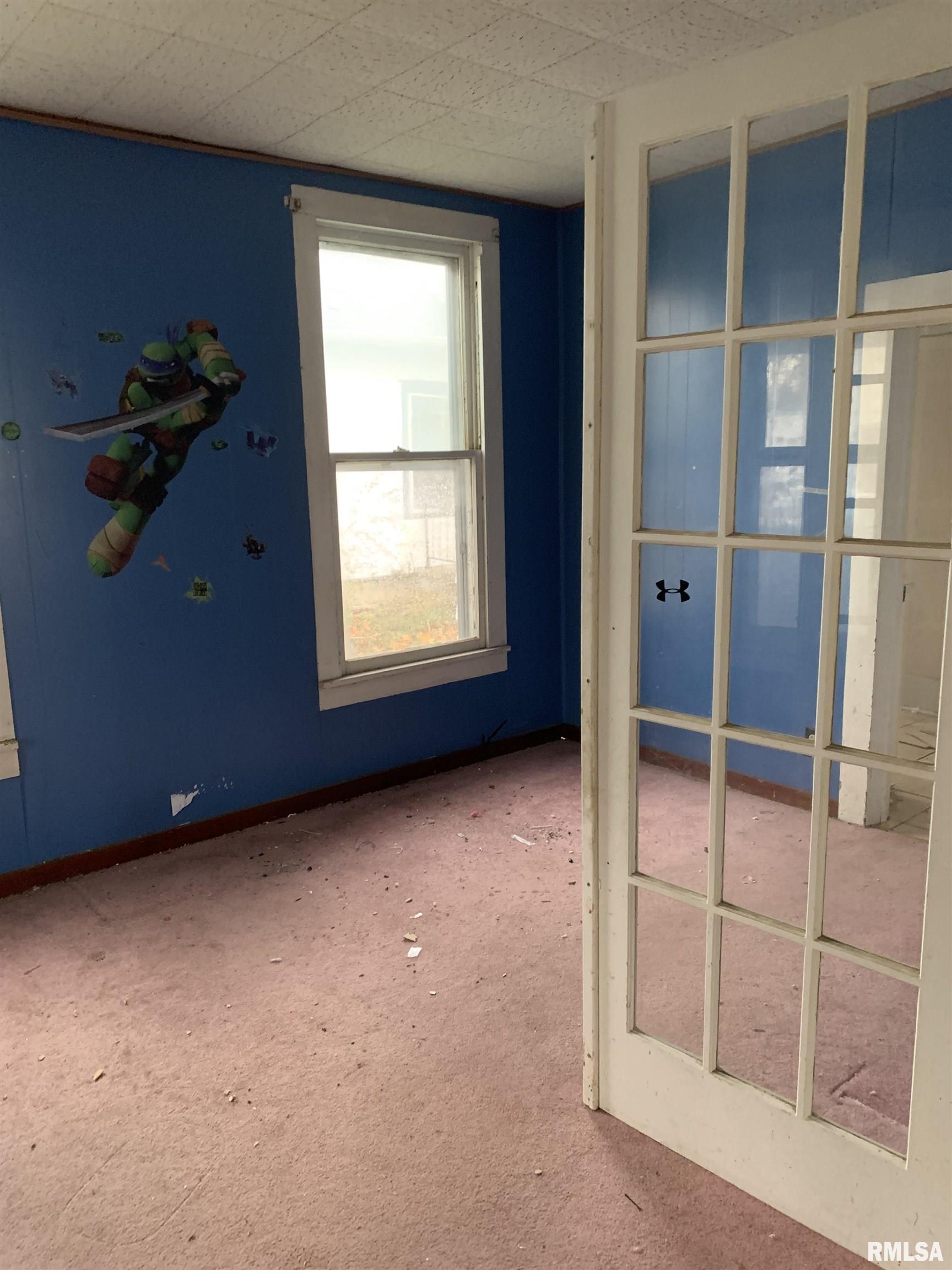 411 South Kickapoo Street Lincoln, IL 62656 - Photo 4 of 11 Gallery Image 4
