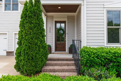 $965,000 | 324 River Bluff Drive, Franklin, TN 37064
