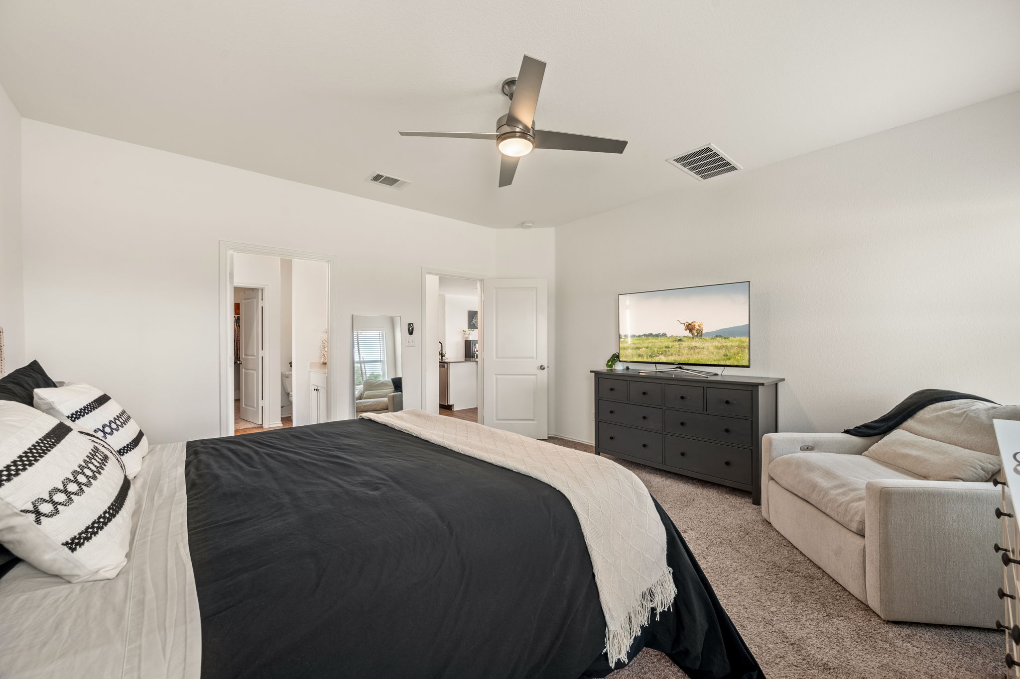 124 Double Mountain Road Georgetown, TX 78628 - Photo 19 of 40
