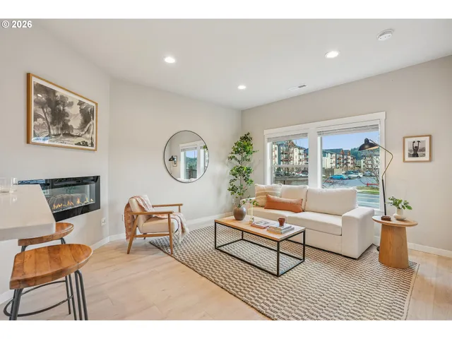 $429,000 | 11473 Southeast Pleasant Vly Parkway, Happy Valley, OR 97086