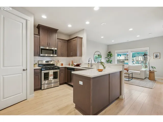 $429,000 | 11473 Southeast Pleasant Vly Parkway, Happy Valley, OR 97086