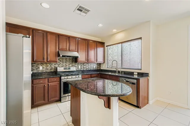 $548,999 | 9856 Chief Sky Street, Las Vegas, NV 89178