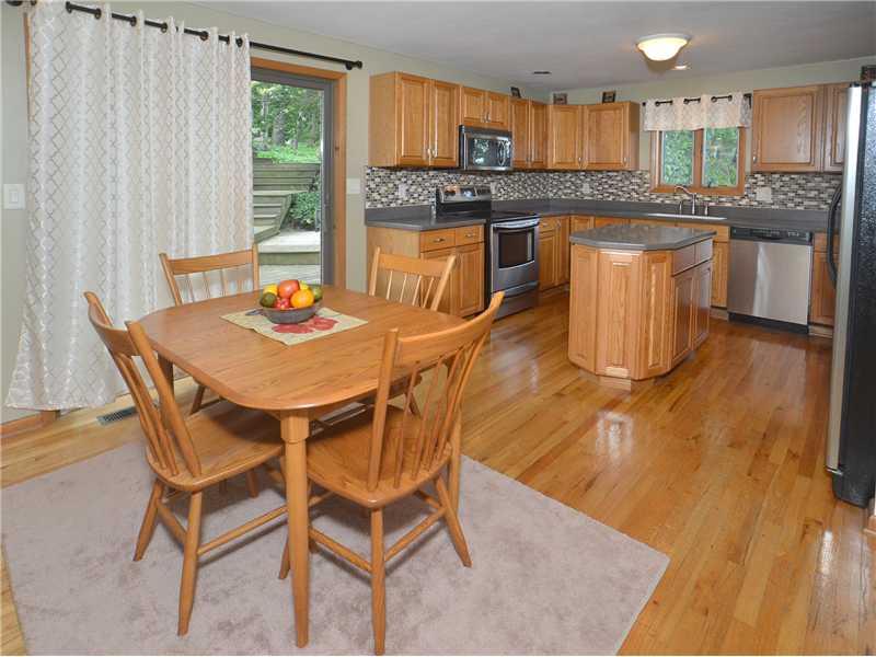 26 Renaissance Drive Irwin, PA 15642 - Photo 2 of 25 Kitchen.