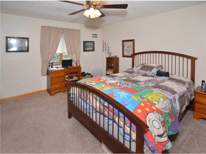 26 Renaissance Drive Irwin, PA 15642 - Photo 20 of 25 Bedroom.