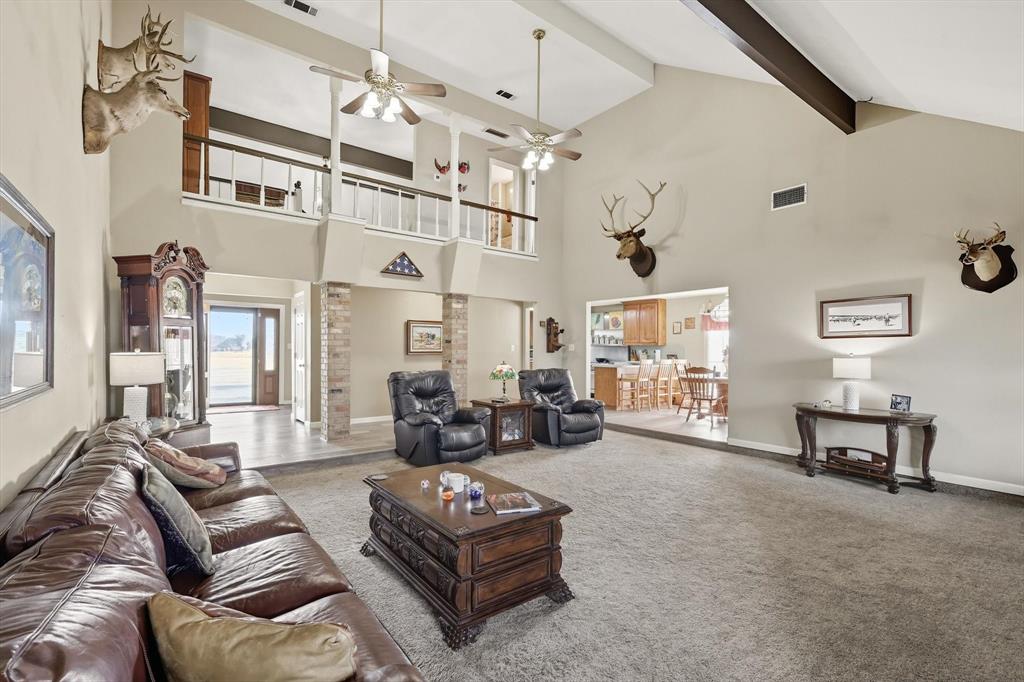 10594 Sam Reynolds Road Justin, TX 76247 - Photo 8 of 40