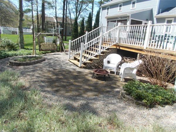 24 Thomas Road Berkley, MA 02779 - Photo 13 of 26 Gallery Image 13