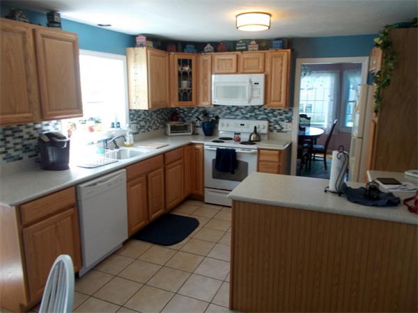 24 Thomas Road Berkley, MA 02779 - Photo 16 of 26 Gallery Image 16