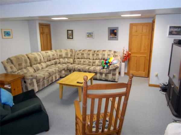 24 Thomas Road Berkley, MA 02779 - Photo 24 of 26 Gallery Image 24