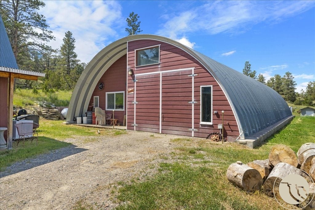369 Border Road Roundup, MT 59072 - Photo 12 of 49 Gallery Image 12