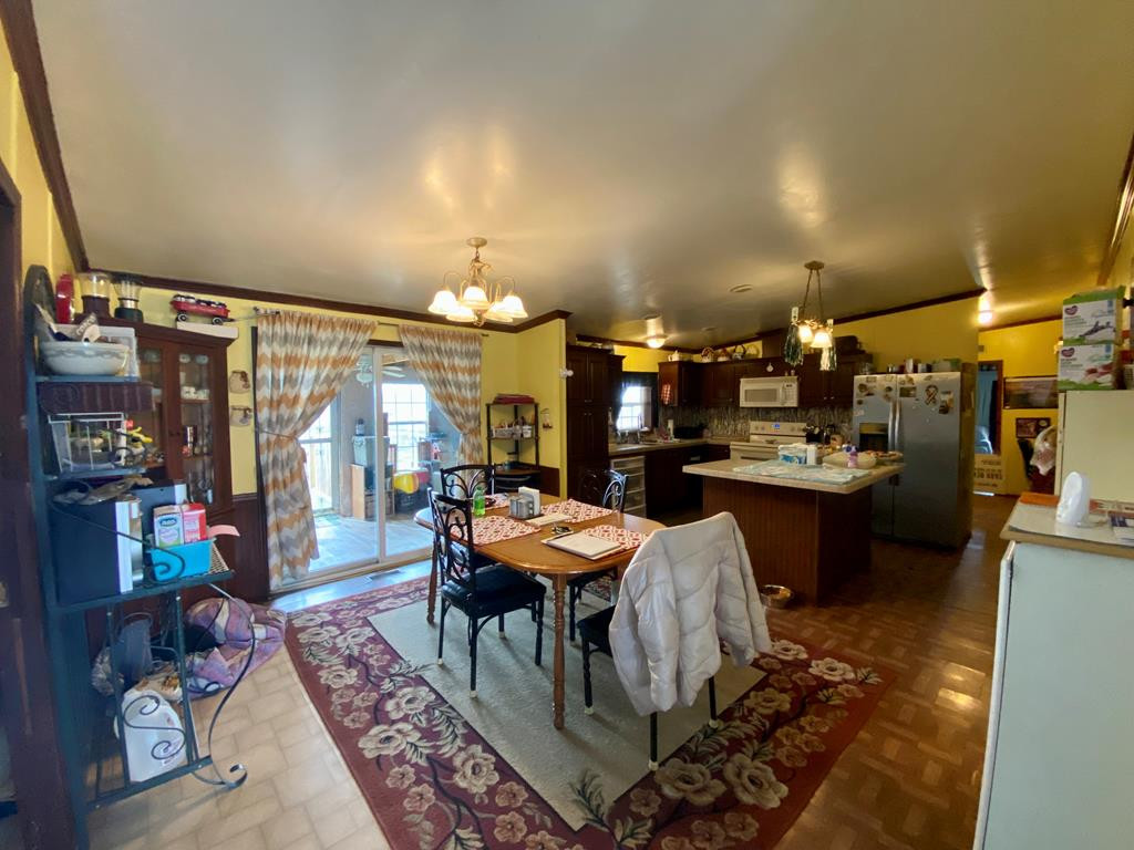 300 West Trade Road Mount Olive, NC 28365 - Photo 4 of 27 Gallery Image 4