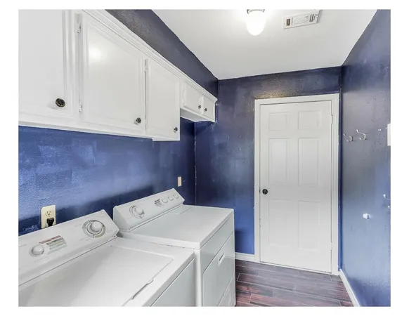 $2,000 | 13902 Paradise Valley Drive, Houston, TX 77069