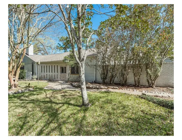 $2,000 | 13902 Paradise Valley Drive, Houston, TX 77069
