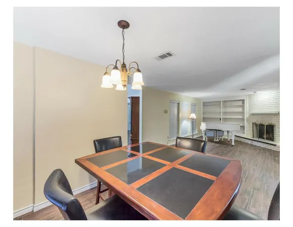 $2,000 | 13902 Paradise Valley Drive, Houston, TX 77069