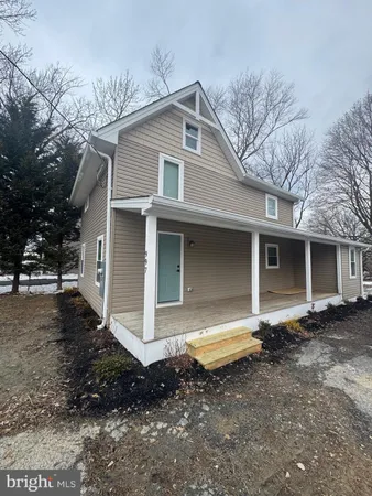 $2,400 | 997 Fleming Landing Road, Townsend, DE 19734