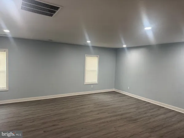 $2,400 | 997 Fleming Landing Road, Townsend, DE 19734