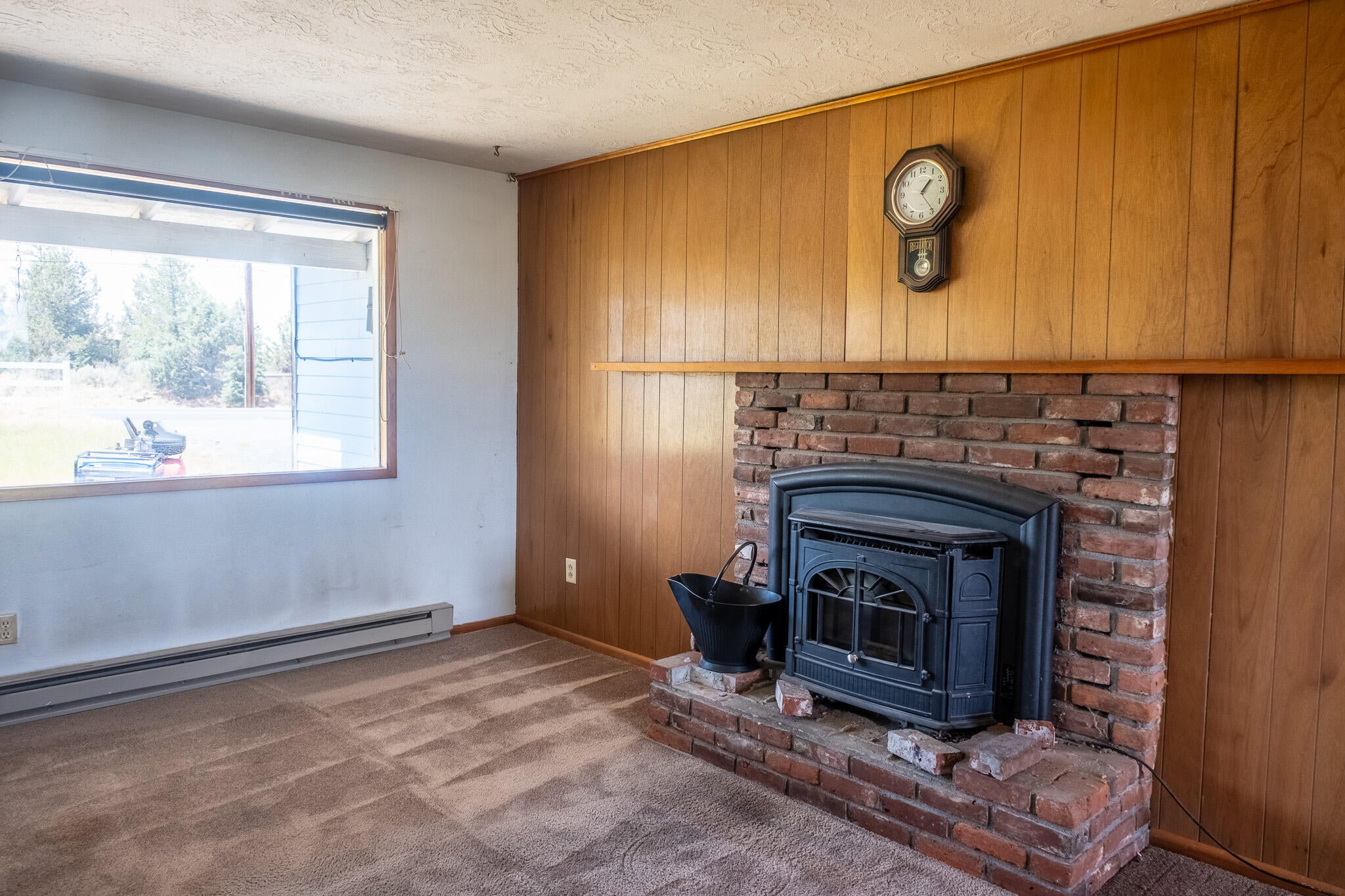 61806 Ward Road Bend, OR 97702 - Photo 32 of 43 DSCF8666-HDR