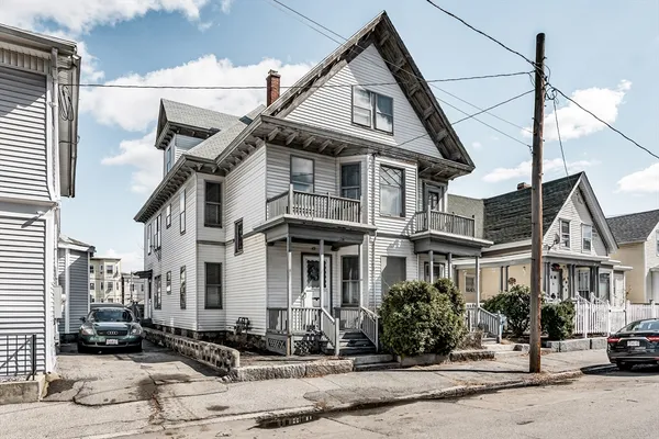 $550,000 | 41-43 East Haverhill Street, Lawrence, MA 01841