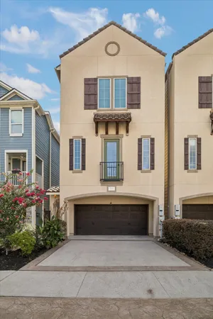 $649,000 | 903 Asbury Street, Houston, TX 77007