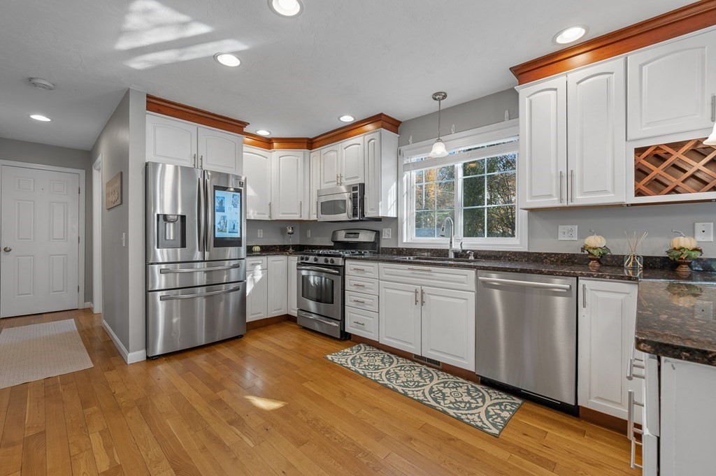 3 Browning Pond Road Spencer, MA 01562 - Photo 6 of 42 Gallery Image 6