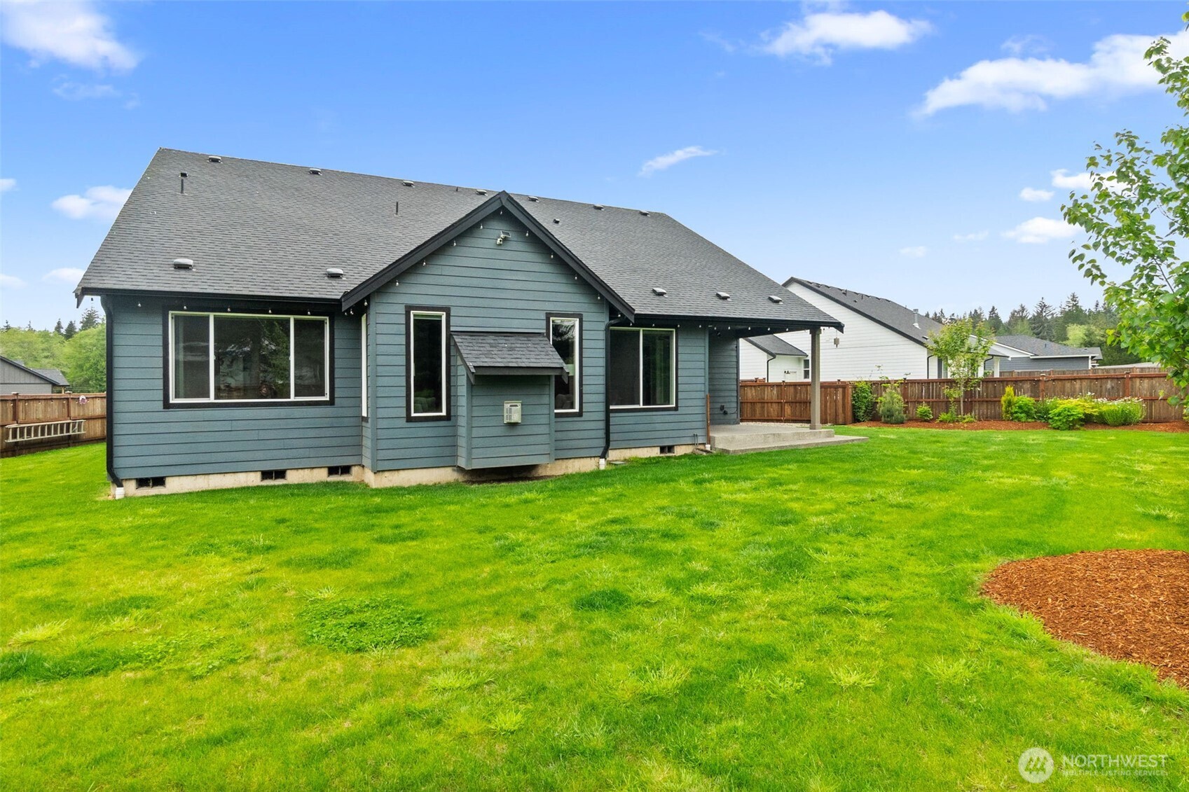 32 Coyote Road Montesano, WA 98563 - Photo 34 of 37 a front view of house with yard and green space