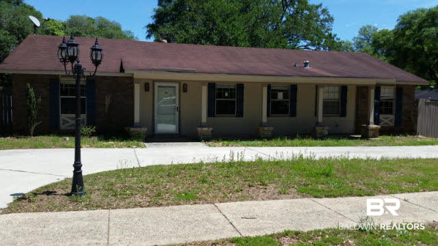 2355 Lantern Lane West Mobile, AL 36693 - Photo 1 of 16