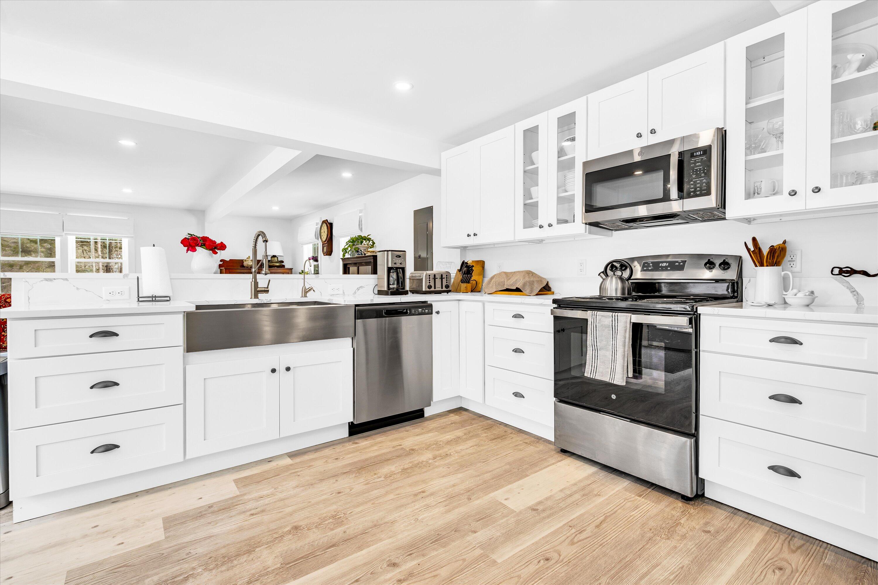 15 Heath Road Kennebunk, ME 04043 - Photo 6 of 56 34-DSC04005
