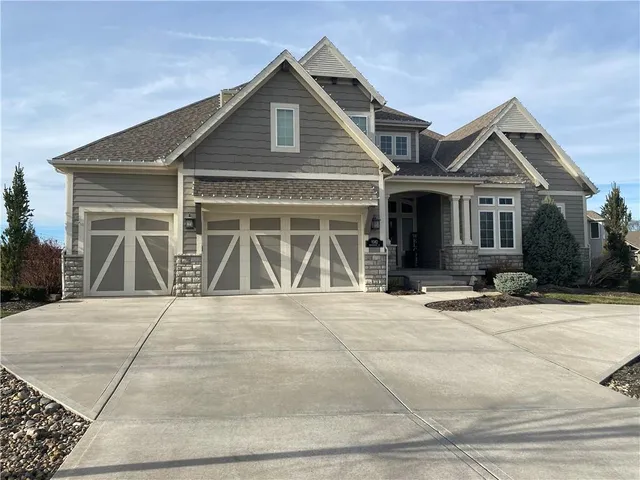 $1,100,000 | 9382 Brownridge Street, Lenexa, KS 66220