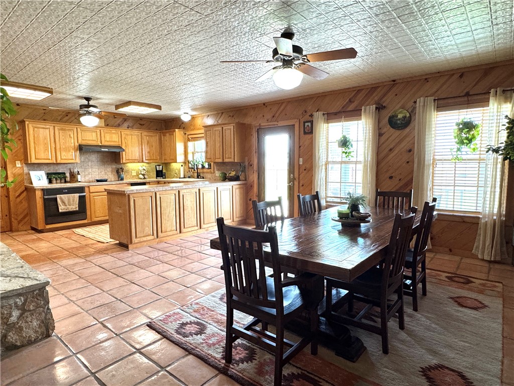 5567 County Road 1441 Mathis, TX 78368 - Photo 14 of 28