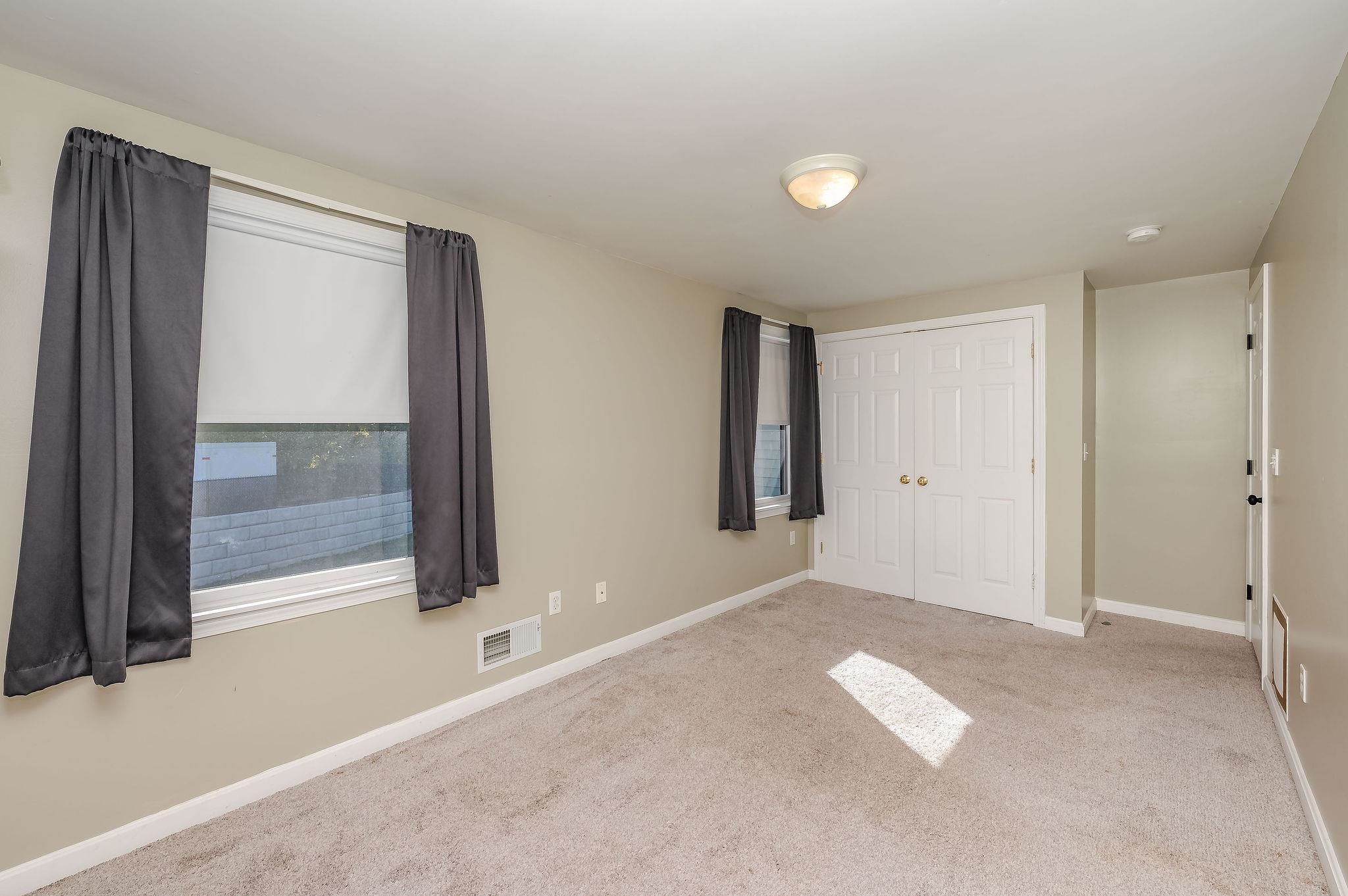 419 Ledgeview Drive Rochester, NH 03839 - Photo 20 of 35