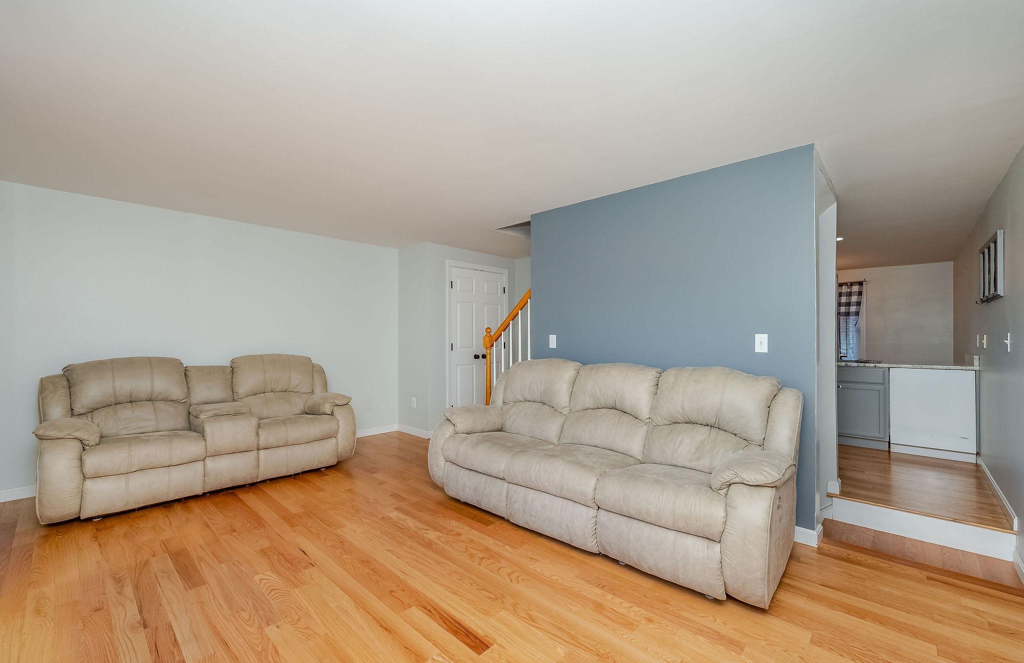 419 Ledgeview Drive Rochester, NH 03839 - Photo 6 of 35