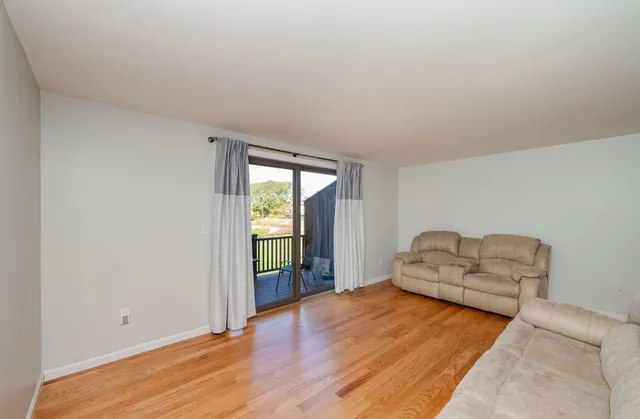 $339,000 | 419 Ledgeview Drive, Rochester, NH 03839