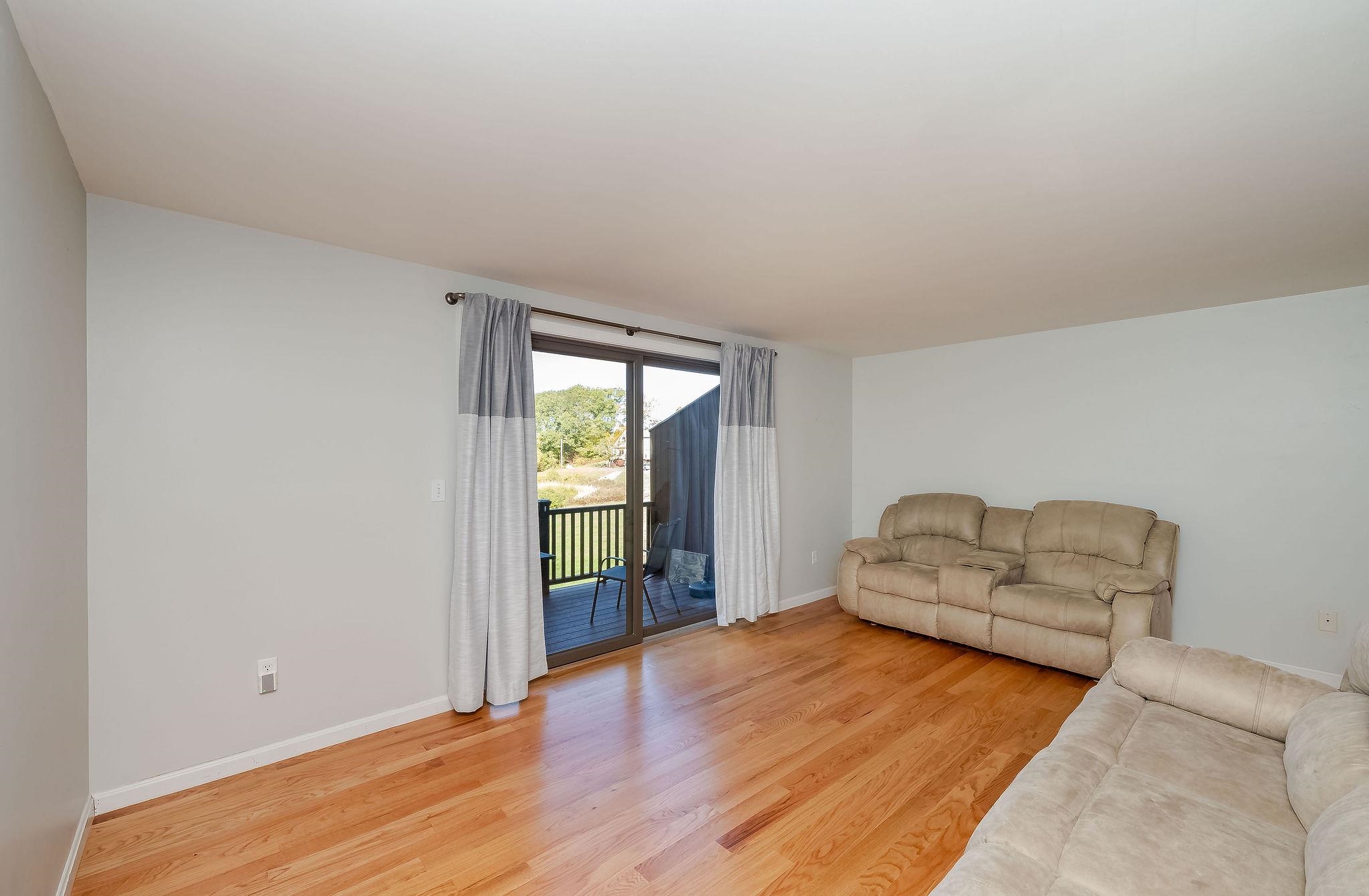 419 Ledgeview Drive Rochester, NH 03839 - Photo 9 of 35