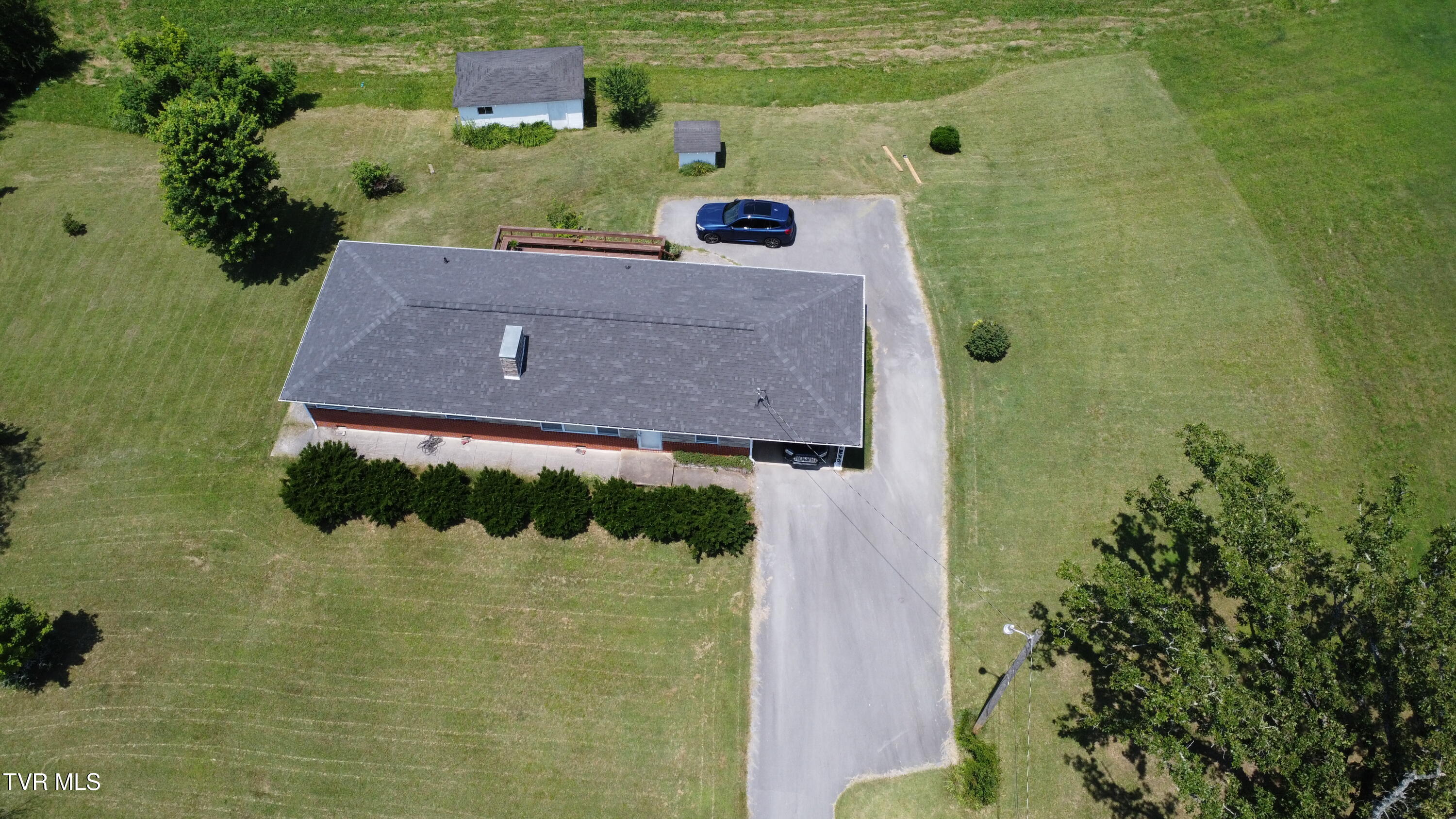 299 Main Street Bean Station, TN 37708 - Photo 2 of 42 299 Main Aerial 1