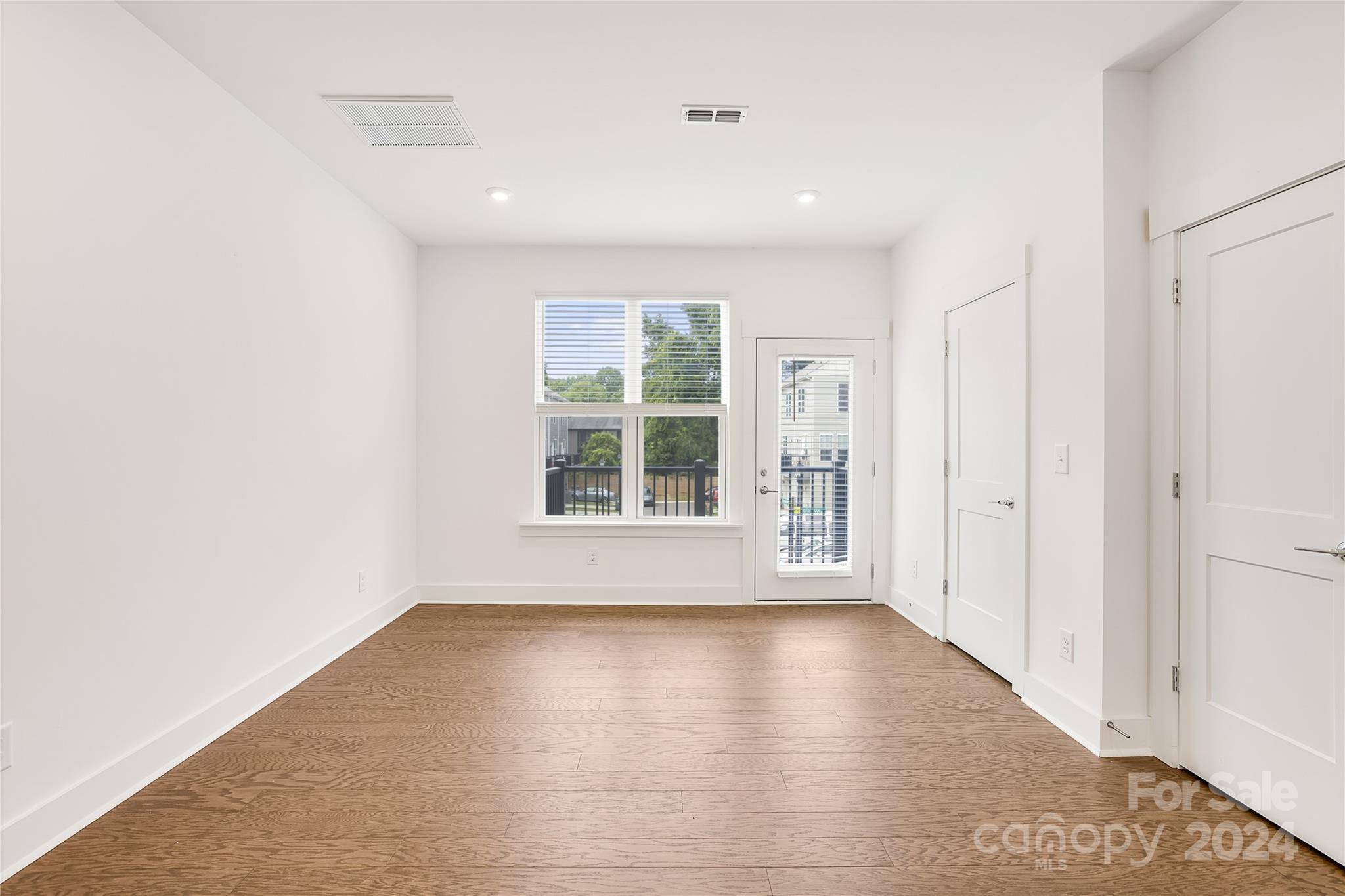 4020 Capital Ridge Charlotte, NC 28205 - Photo 10 of 29