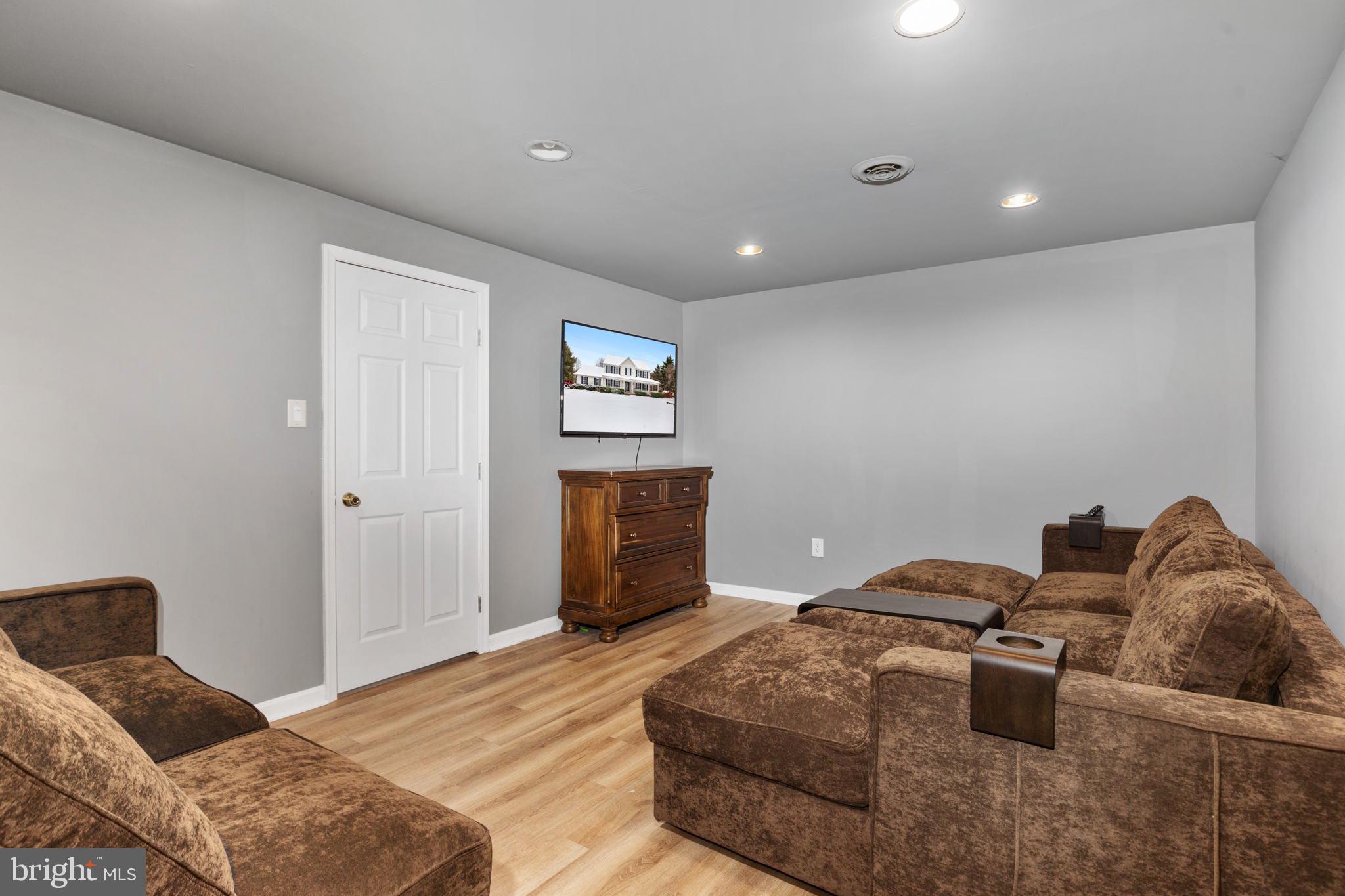 528 Morgan Ford Road Front Royal, VA 22630 - Photo 23 of 32 Gallery Image 23